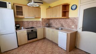 Тристаен, под наем, жк. Люлин 2 (5)