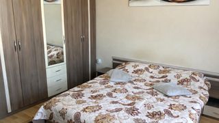 Тристаен Наеми, Люлин 8, София (9)