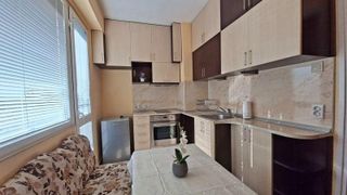 Zwei-Zimmer-Wohnung Verleih, Mladost 1, Sofia (9)