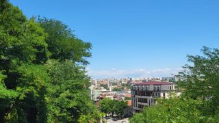 ПРОДАВА СЕ ПРОСТОРЕН 4-СТАЕН АП. С ГАРАЖ В КВ. „МЛАДЕЖКИ ХЪЛМ“ (14)
