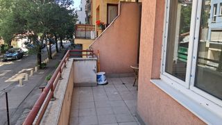 Тристаен Наеми, Красно село, София (6)