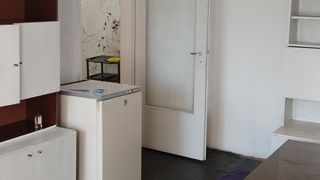 Продава гарсониера (5)