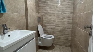 Тристаен Наеми, Красна поляна 1, София (7)
