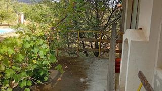 Двуетажна къща в село Радотина (7)