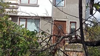 Двуетажна къща в село Радотина (6)
