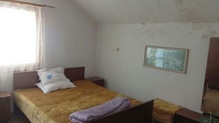 Двуетажна къща в село Радотина (18)