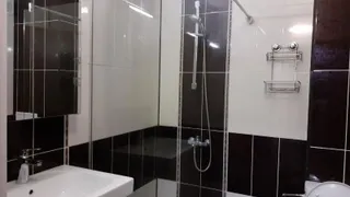 Тристаен Наеми, Надежда 1, София (12)