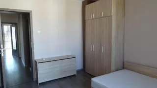 Тристаен Наеми, Надежда 1, София (9)