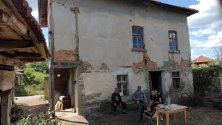 Къща Продажби, Микре, Ловеч